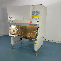 Baker SterilGARD III Advance 4' Biosafety Cabinet image 1